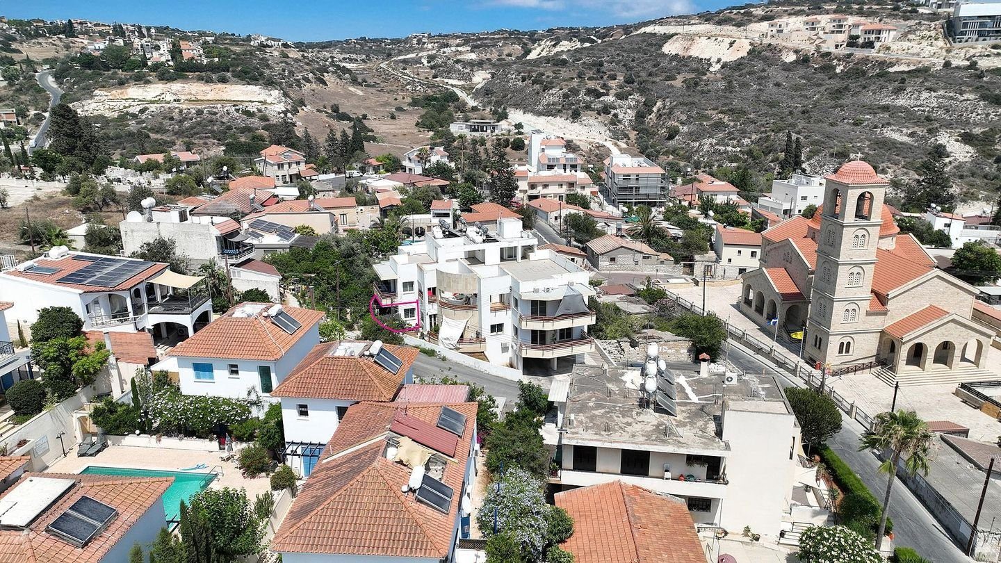 Modern 2-Bedroom Apartment, Agios Tychon, Limassol photo 1