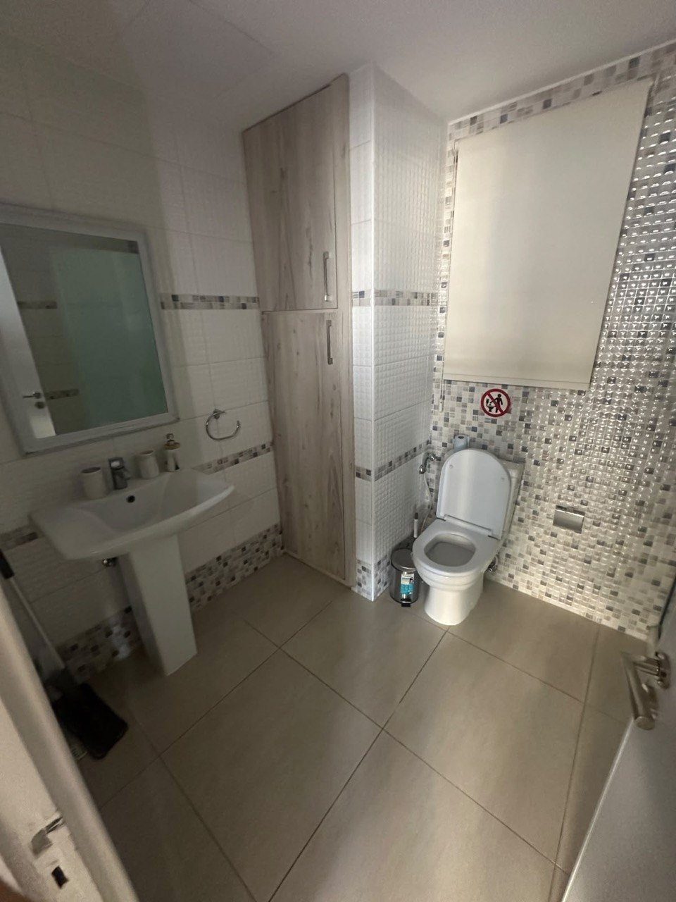 3 BR Apartment in Neapolis, Limassol photo 9