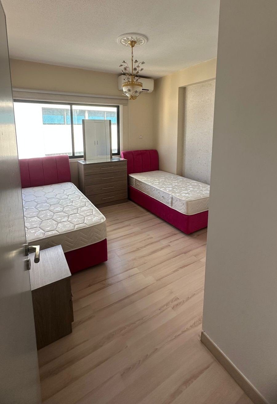 3 BR Apartment in Neapolis, Limassol — photo 4
