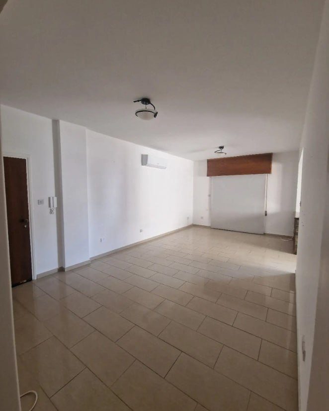 2 BR Apartment in Mesa Geitonia, Limassol photo 4