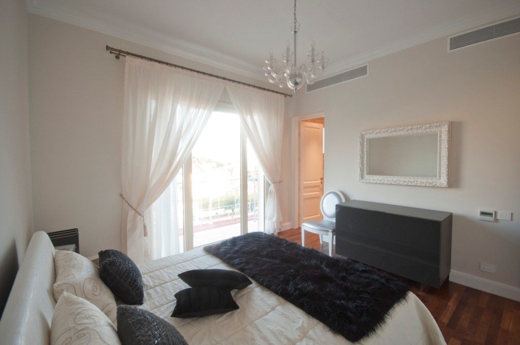 4 BR Villa in Agios Tychonas, Limassol photo 8