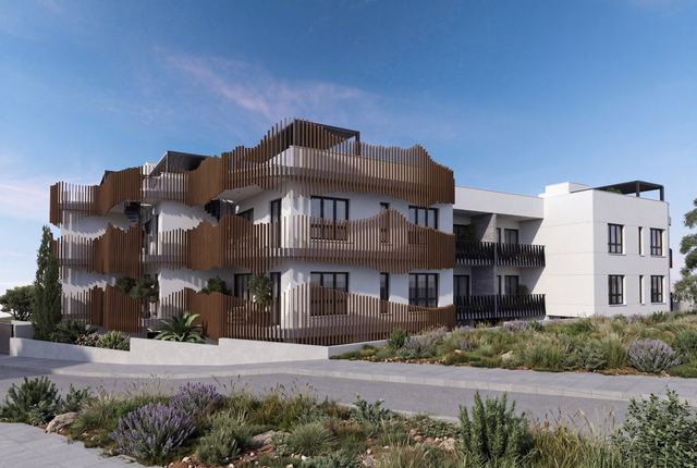 1 BR Apartment in Parekklisia, Limassol
