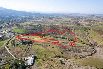 Agricultural fields in Nikitari, Nicosia thumbnail 3
