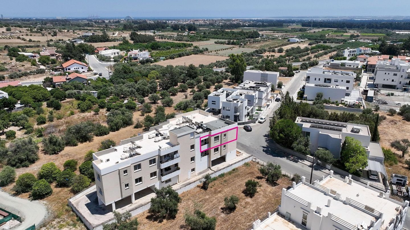 Two-Bedroom Apartment in Kolossi, Limassol photo 4