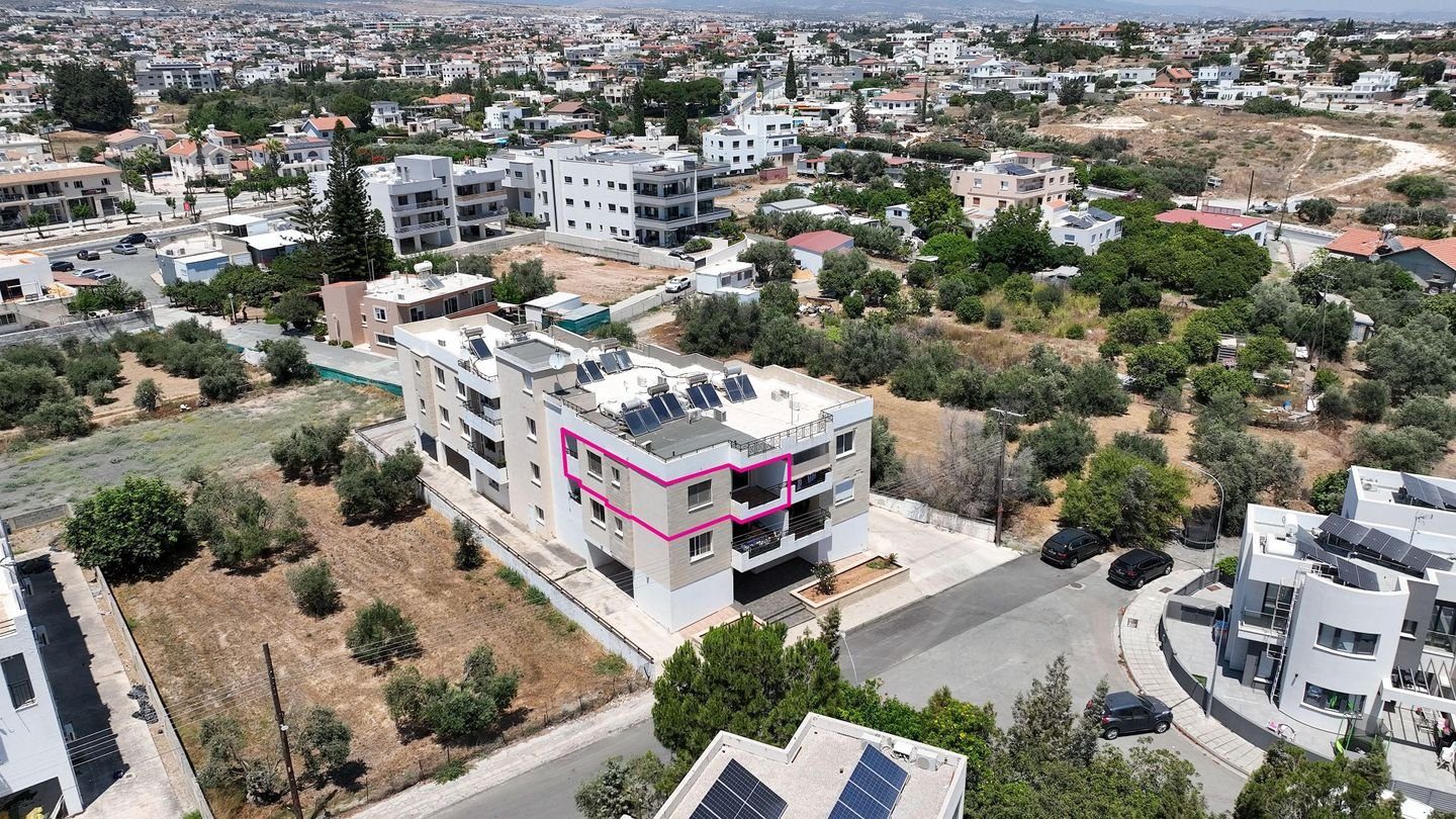 Two-Bedroom Apartment in Kolossi, Limassol photo 1