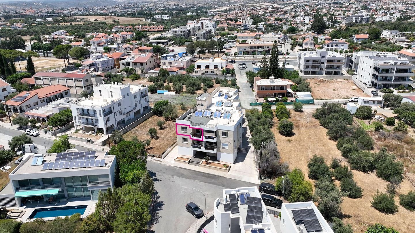2 BR Apartment in Kolossi, Limassol photo 2