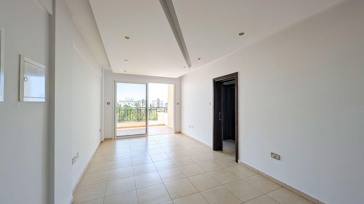 Two-Bedroom Apartment in Kolossi, Limassol photo 7