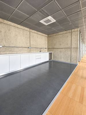 Premium Office Space in Agios Athanasios, Limassol thumbnail 4