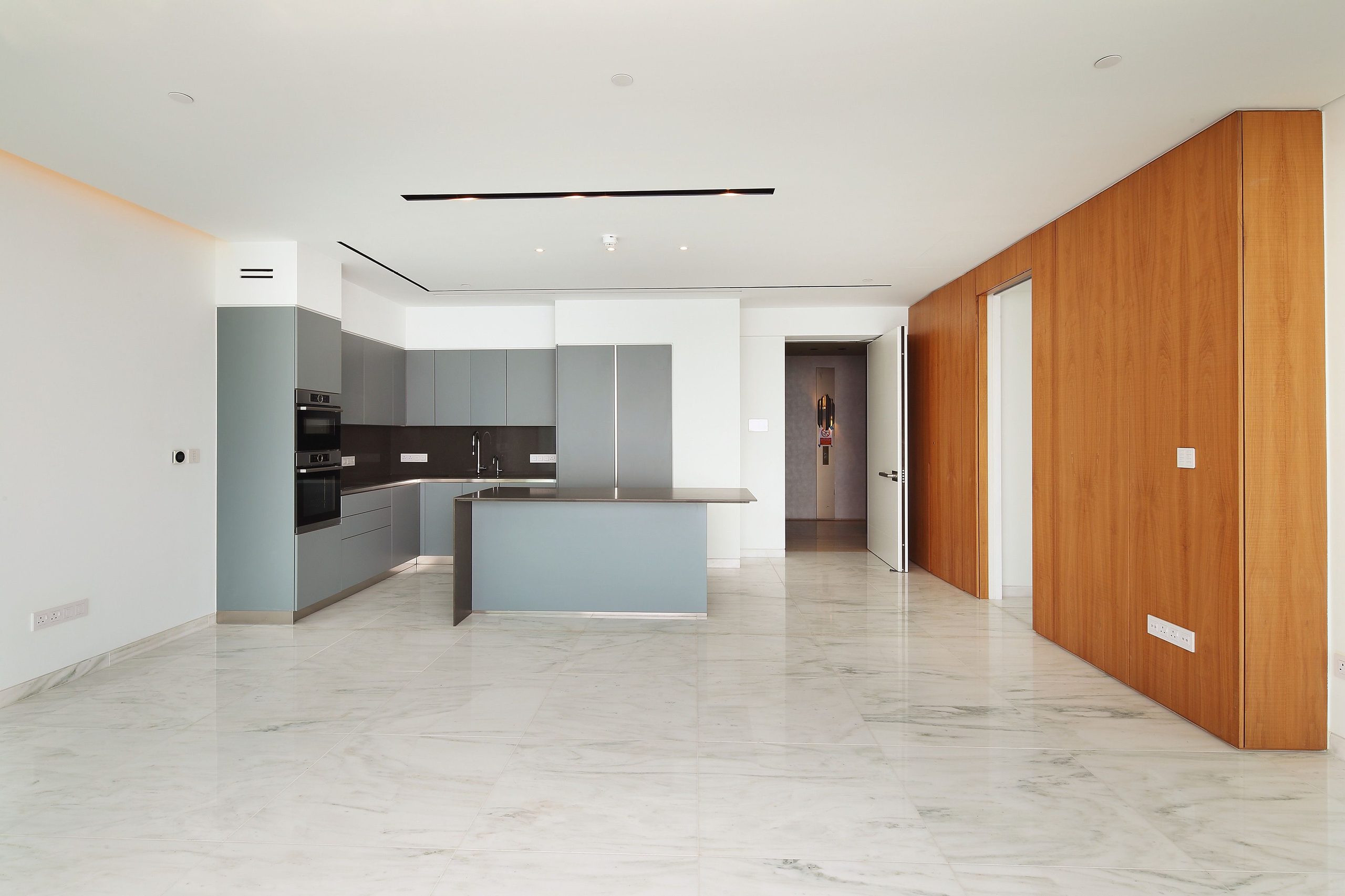 2 BR Apartment in Neapolis, Limassol photo 4