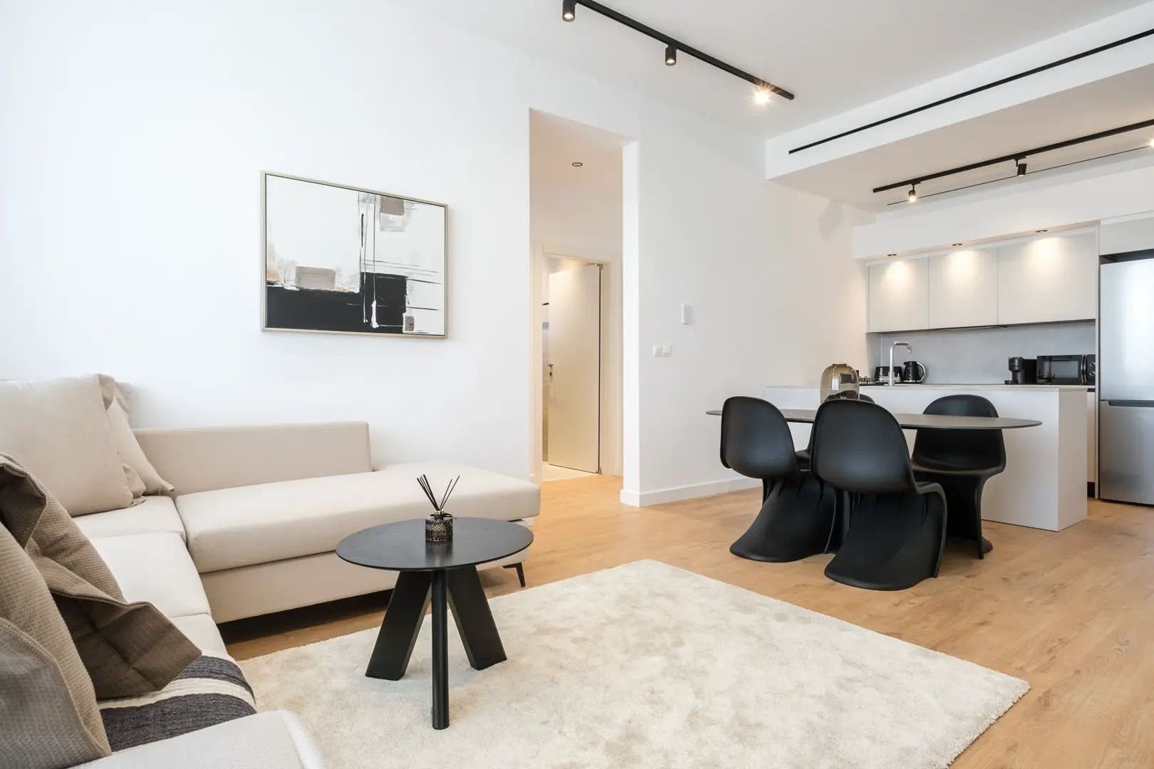 1+1 BR Apartment in Agia Zoni, Limassol photo 3