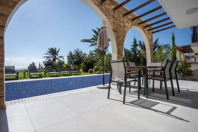 5 BR Villa in Agia Thekla, Famagusta thumbnail 4