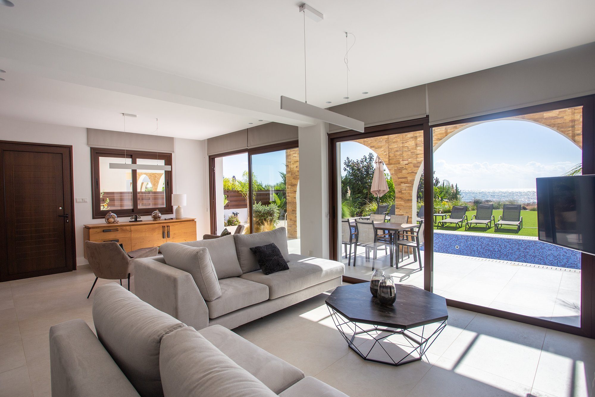 5 BR Villa in Agia Thekla, Famagusta photo 7