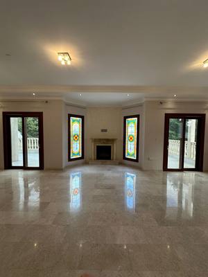4 BR Villa in Mouttagiaka, Limassol thumbnail 3