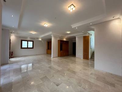 4 BR Villa in Mouttagiaka, Limassol thumbnail 4
