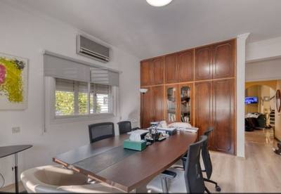 5+2 BR Villa in Faneromeni, Larnaca thumbnail 8