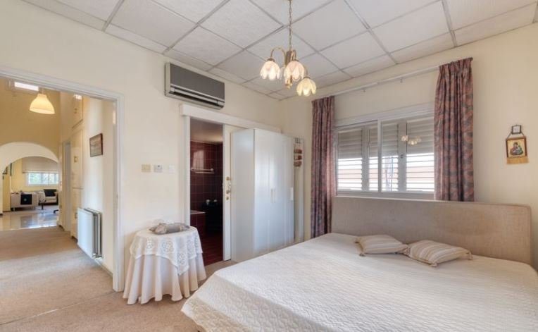 5+2 BR Villa in Faneromeni, Larnaca photo 11