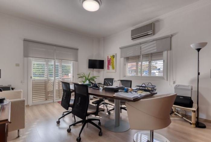 5+2 BR Villa in Faneromeni, Larnaca photo 9
