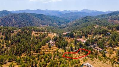 Shared residential field in Agios Epifanios Oreinis, Nicosia thumbnail 4