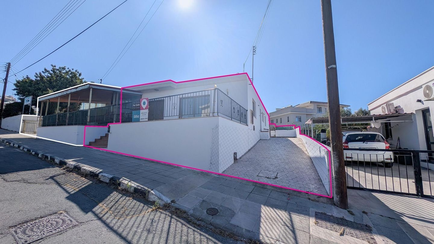 Ground-Floor House in Agios Athanasios, Limassol photo 6