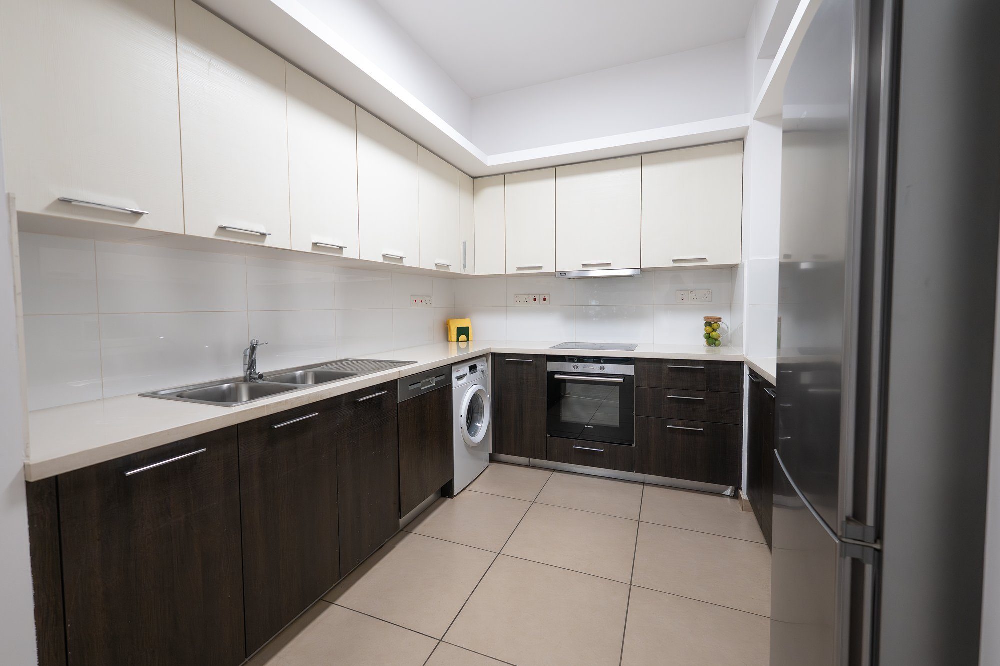 3 BR Ground Apartment in Agia Zoni, Limassol photo 4