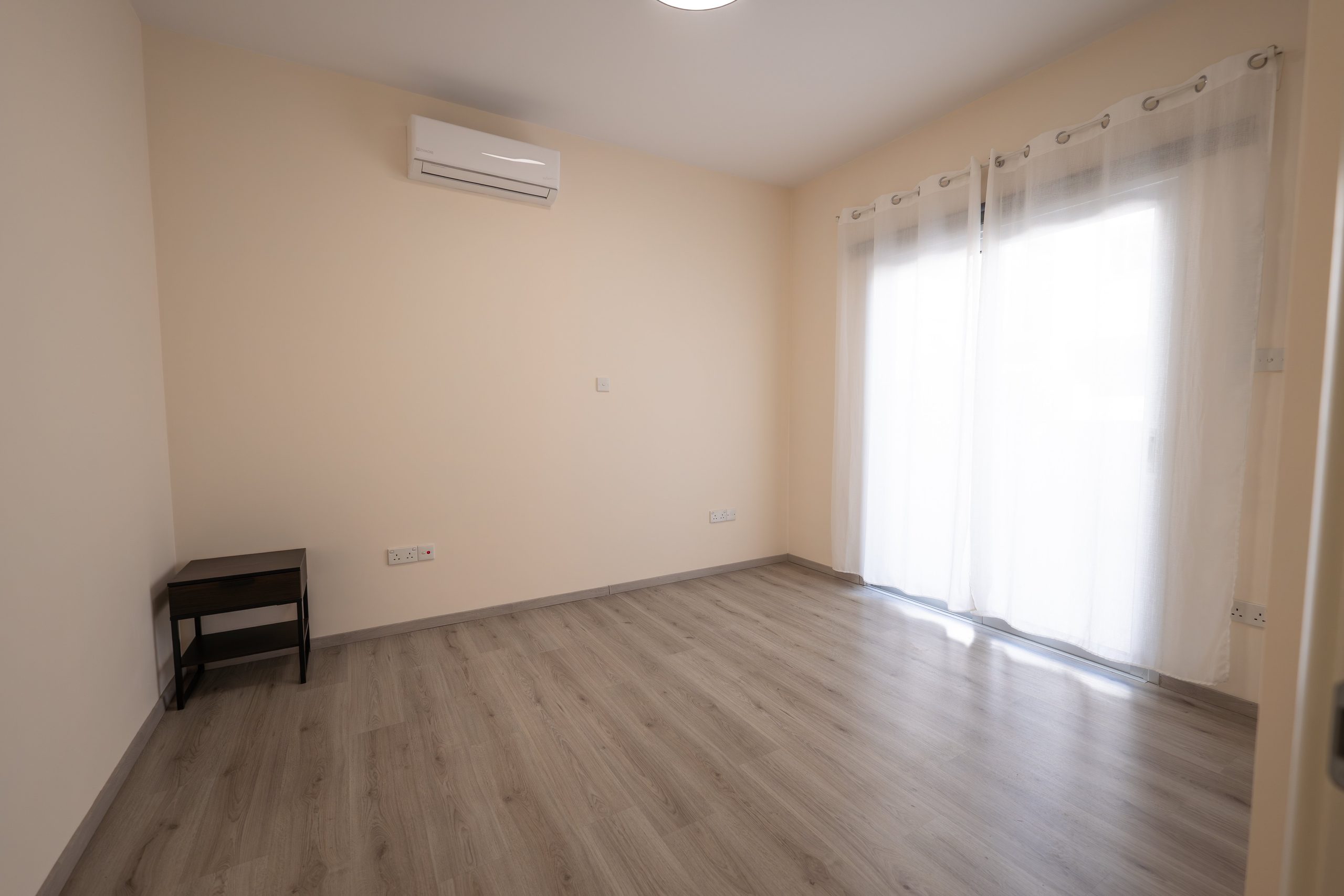 3 BR Ground Apartment in Agia Zoni, Limassol photo 10