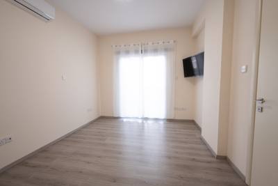 3 BR Ground Apartment in Agia Zoni, Limassol thumbnail 11