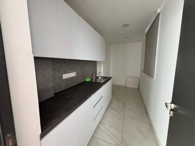 Whole-floor Office 180 m² with 3 parking spaces in Agios Spyridon, Limassol thumbnail 6