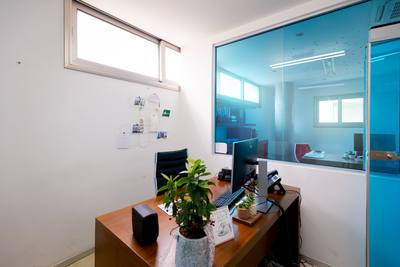 Office for sale in Aradippou, Larnaca thumbnail 11