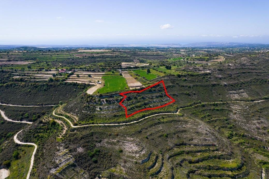 Agricultural field in Pachna, Limassol photo 1