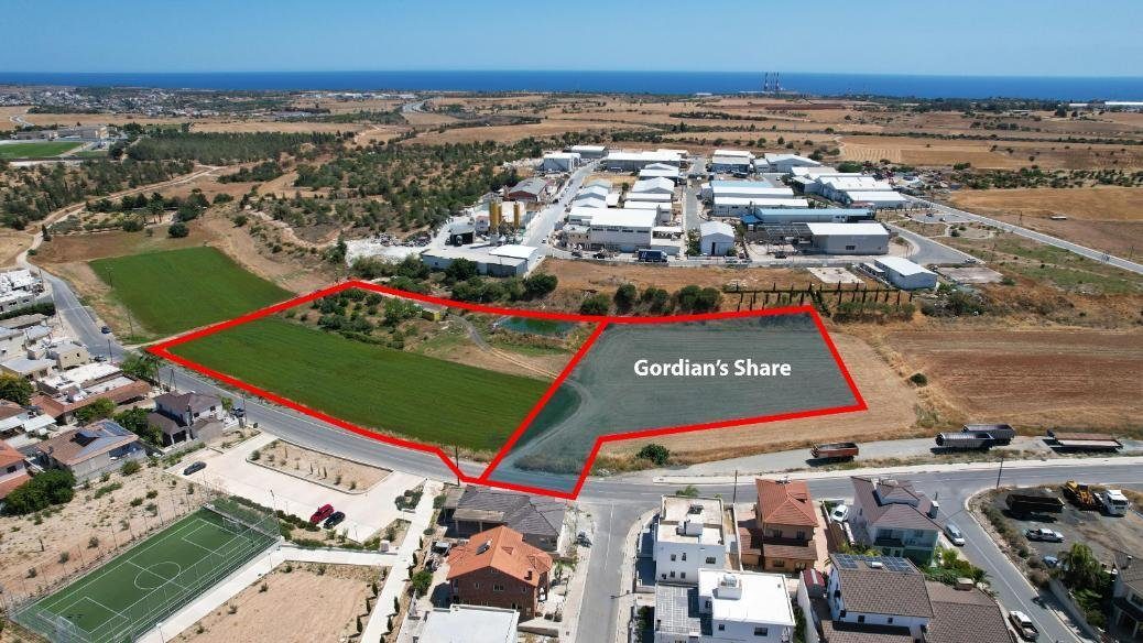 Shared field in Xylotymvou, Larnaka photo 1