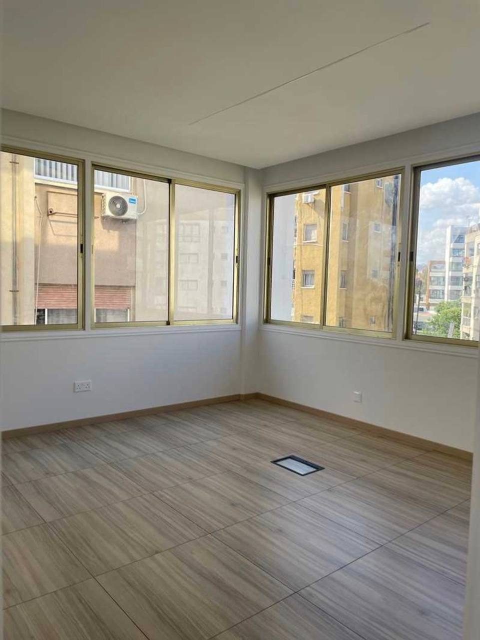 Whole Floor Office in Neapolis, Limassol photo 4