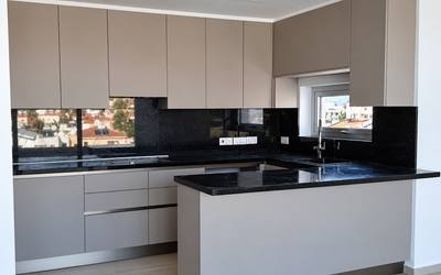 Пентхаус з 2 спальнями в Арадіпу, Ларнака, мініатюра 3