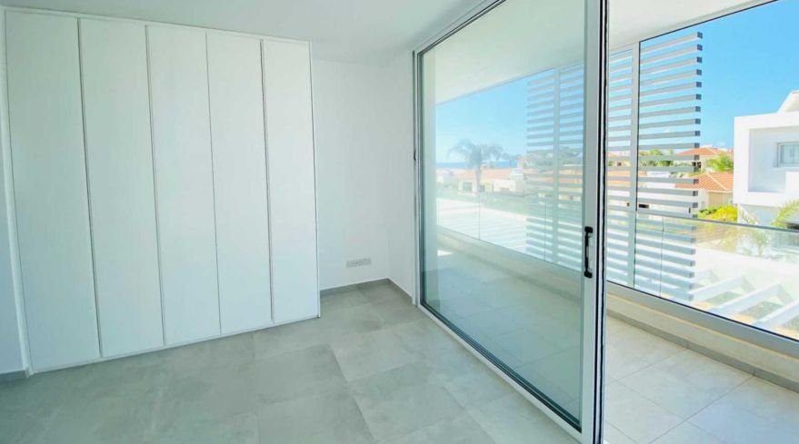 3 BR Villa in Pegeia, Paphos photo 14