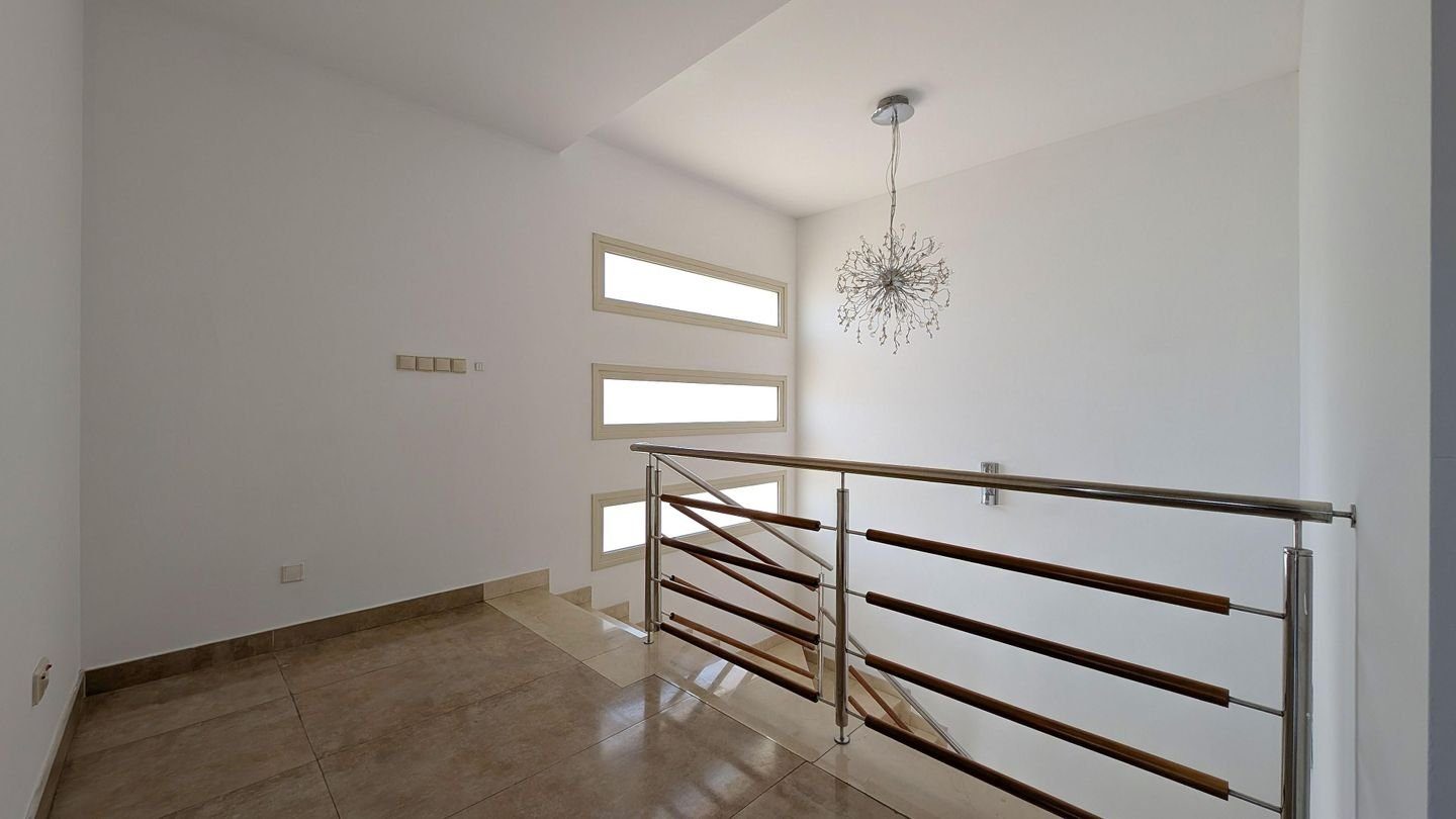 Elegant 4-Bedroom Home with Basement & Pool in Agios Athanasios, Limassol photo 15