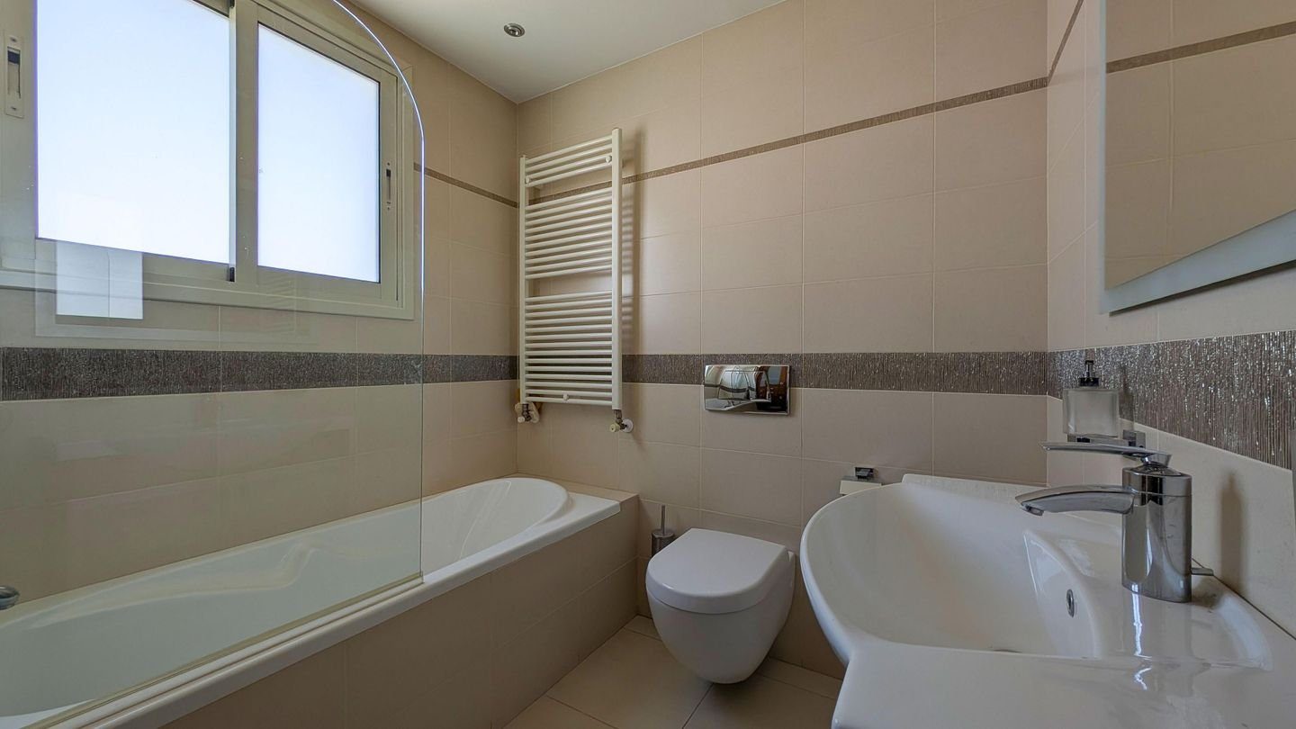 Elegant 4-Bedroom Home with Basement & Pool in Agios Athanasios, Limassol photo 22