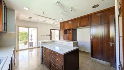 Elegant 4-Bedroom Home with Basement & Pool in Agios Athanasios, Limassol thumbnail 39