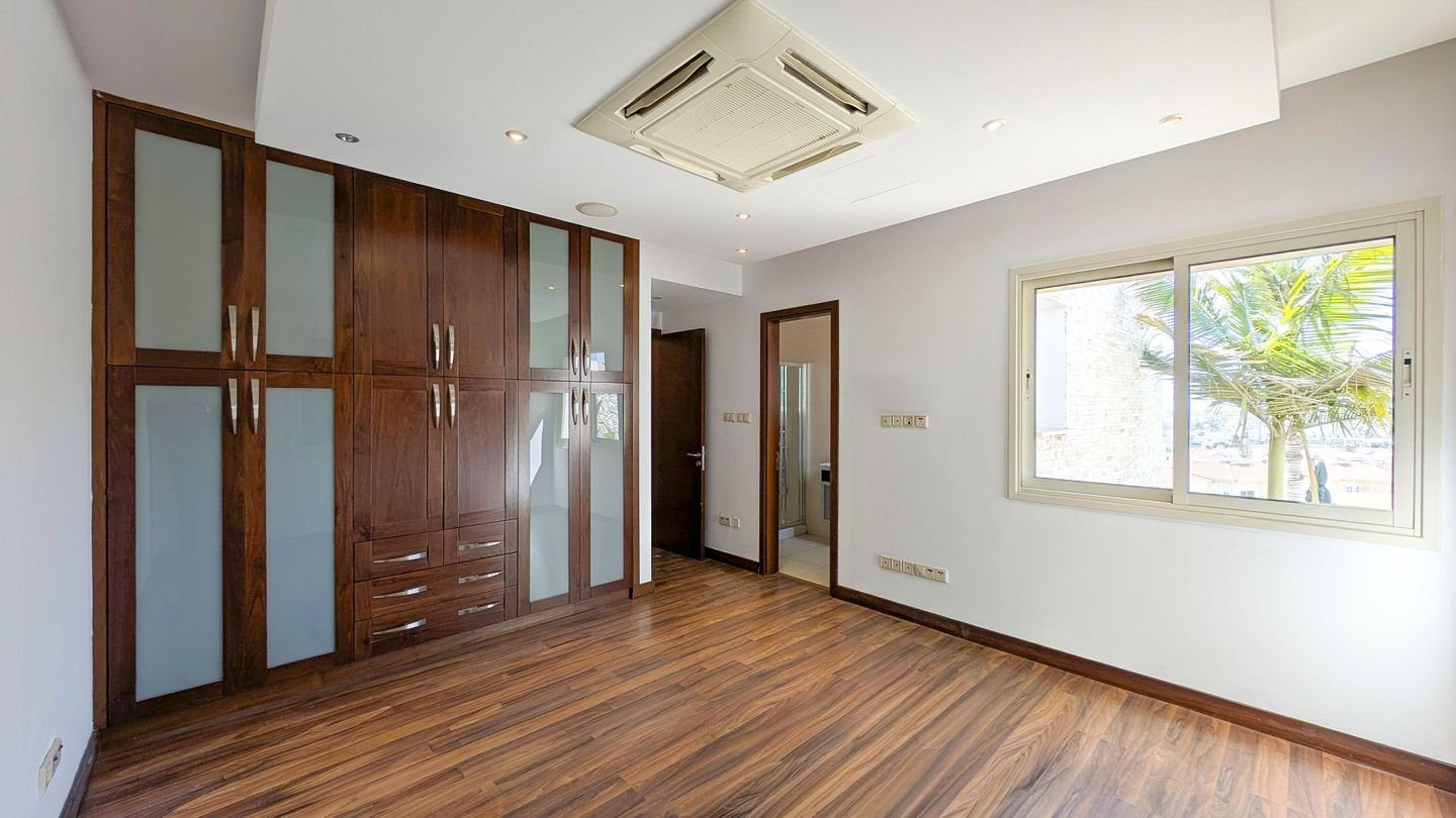 Elegant 4-Bedroom Home with Basement & Pool in Agios Athanasios, Limassol photo 37