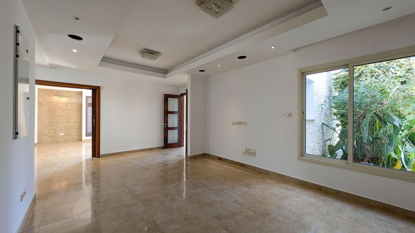 Elegant 4-Bedroom Home with Basement & Pool in Agios Athanasios, Limassol photo 56