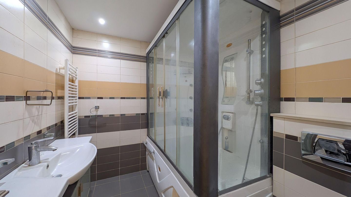 Elegant 4-Bedroom Home with Basement & Pool in Agios Athanasios, Limassol photo 42