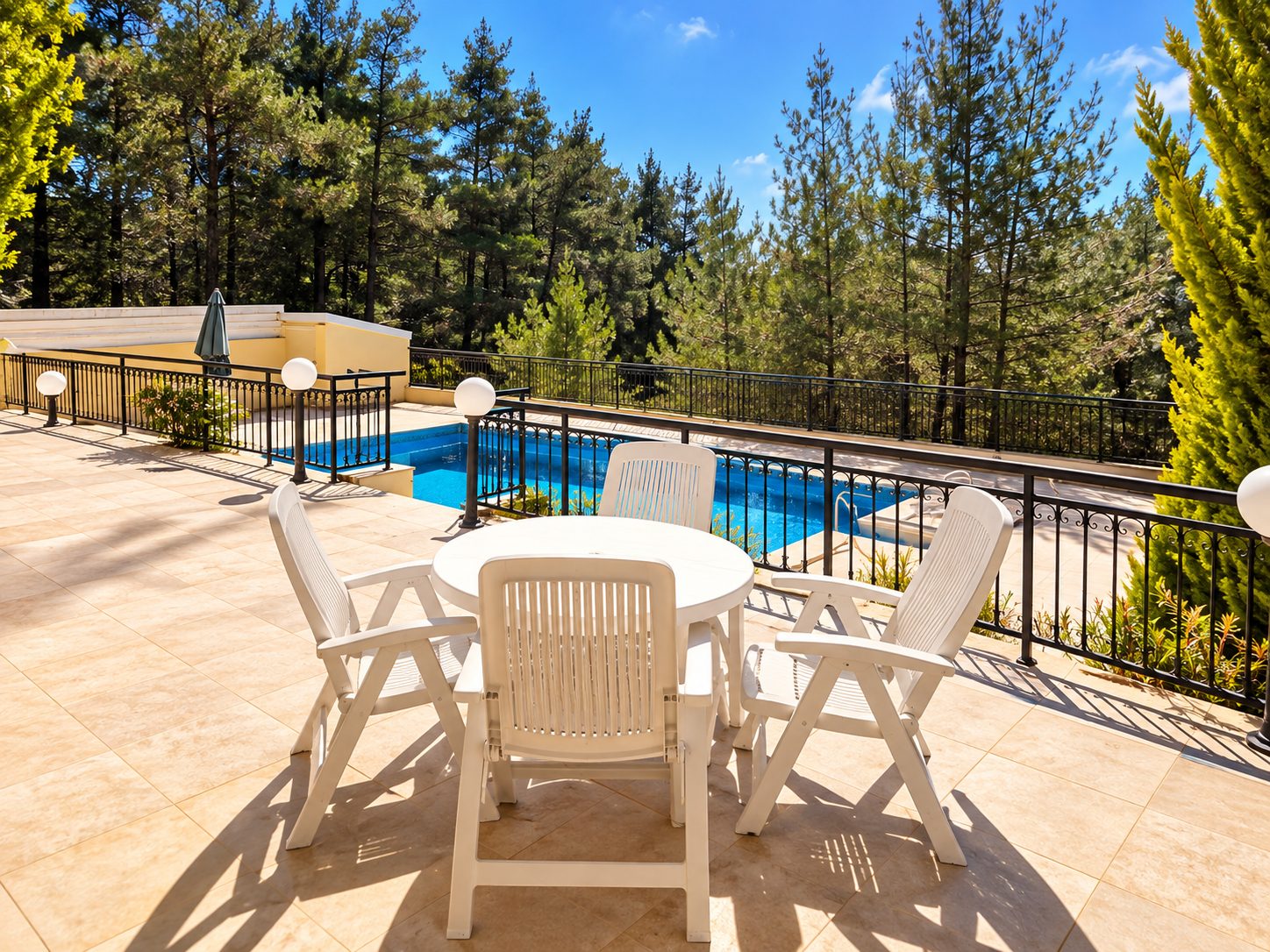 3 BR Villa with Private Swimming Pool in Platres Pano, Limassol — фото 8