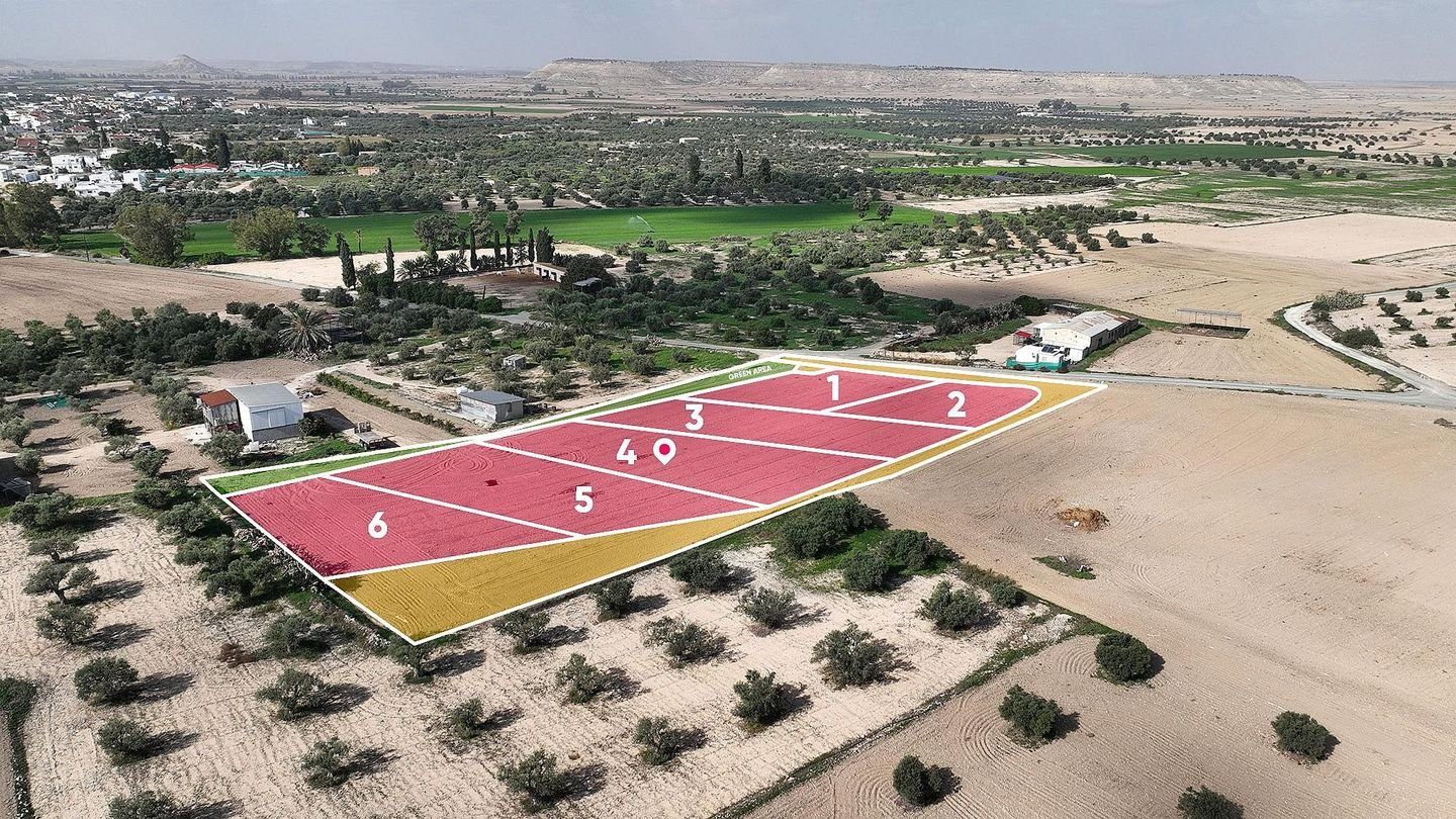 Residential field in Athienou, Larnaca photo 4