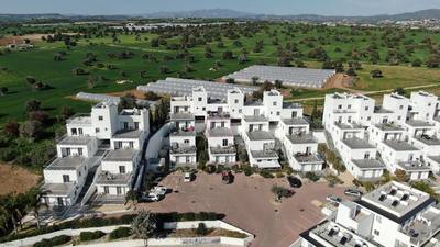 Two-Bedroom Apartment in Mazotos, Larnaca thumbnail 4