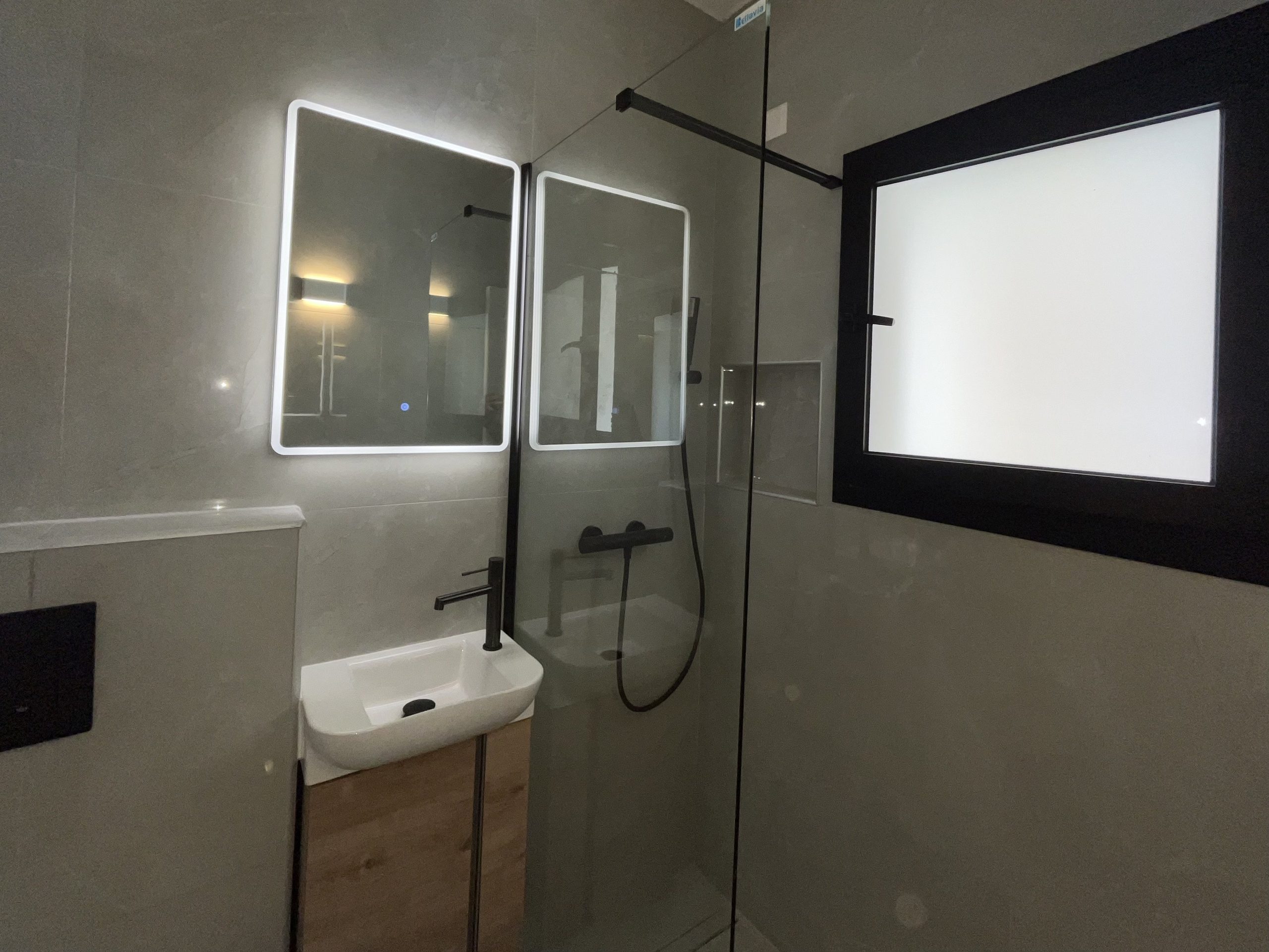 2 BR Apartment in Neapolis, Limassol photo 10