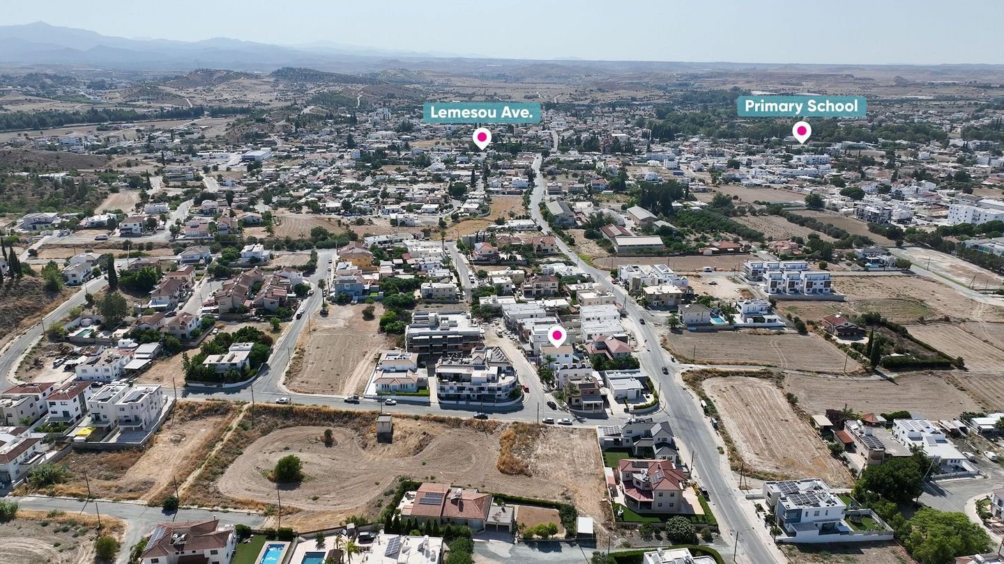 Three-Bedroom semi-detached house in Pera Chorio, Nicosia photo 3