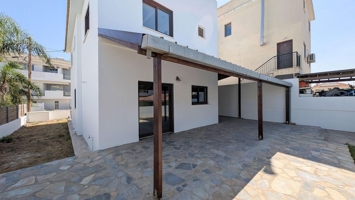 Three-Bedroom semi-detached house in Pera Chorio, Nicosia photo 20
