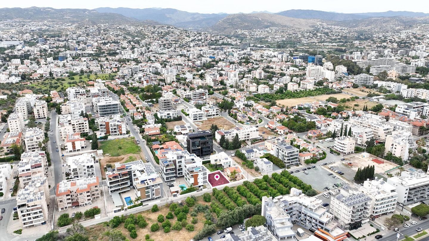 (Share) Distributed Touristic Plot in Germasogeia, Limassol — photo 5