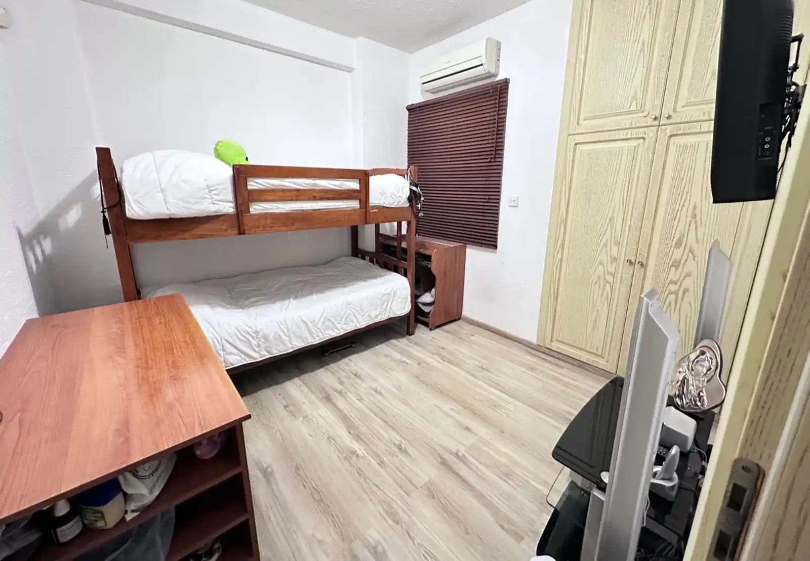 2 BR Apartment in Mesa Geitonia, Limassol photo 10