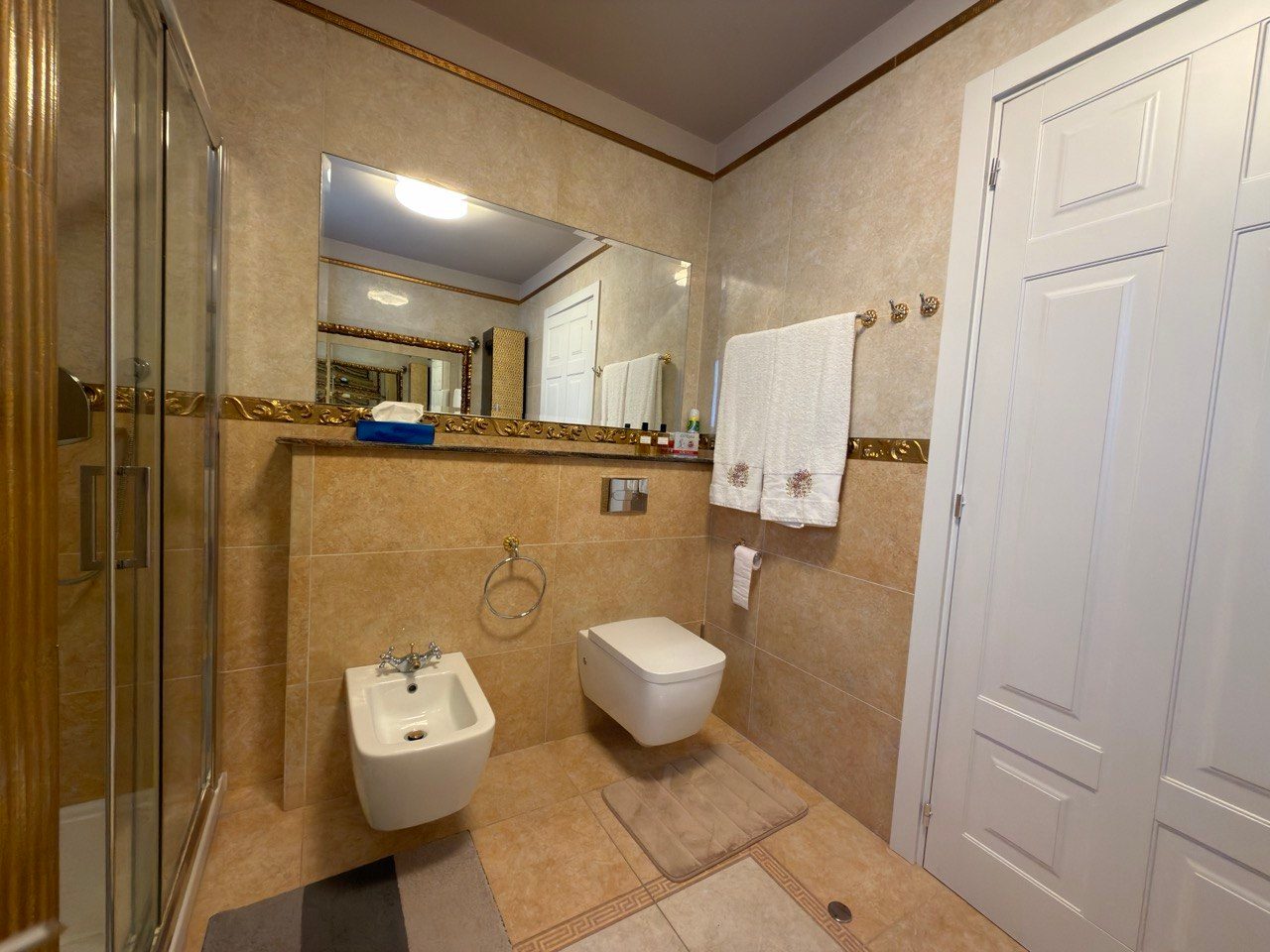 6 BR Villa with Private Swimming Pool in Parekklisia, Limassol photo 18