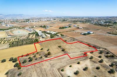 Shared residential field in Lakatamia, Nicosia thumbnail 1