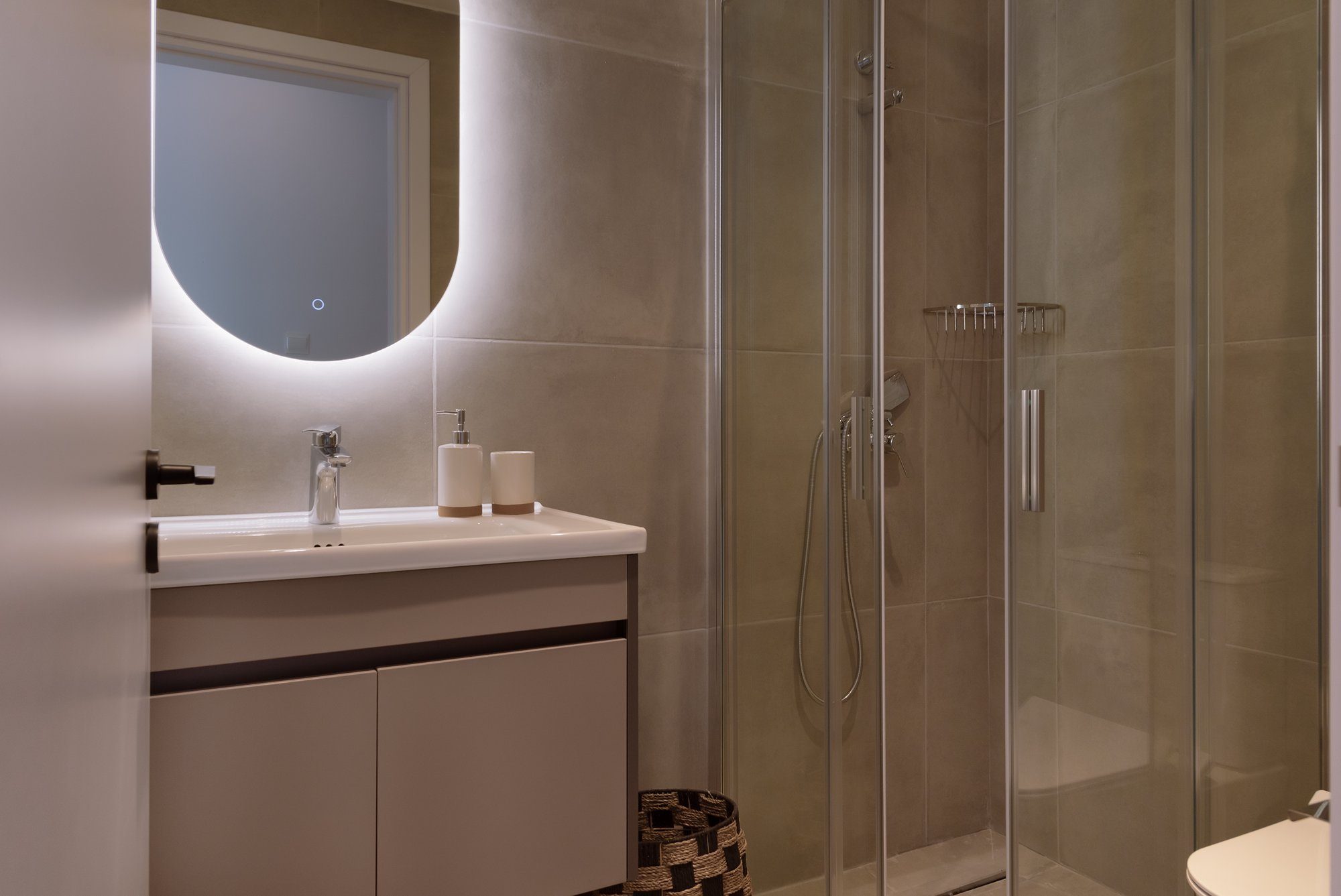 2 BR Apartment in Agios Ioannis, Limassol photo 9